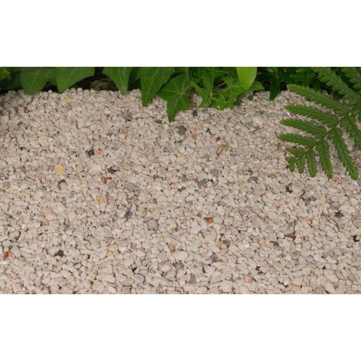 White Flint 2-5mm Resin Bound Stone